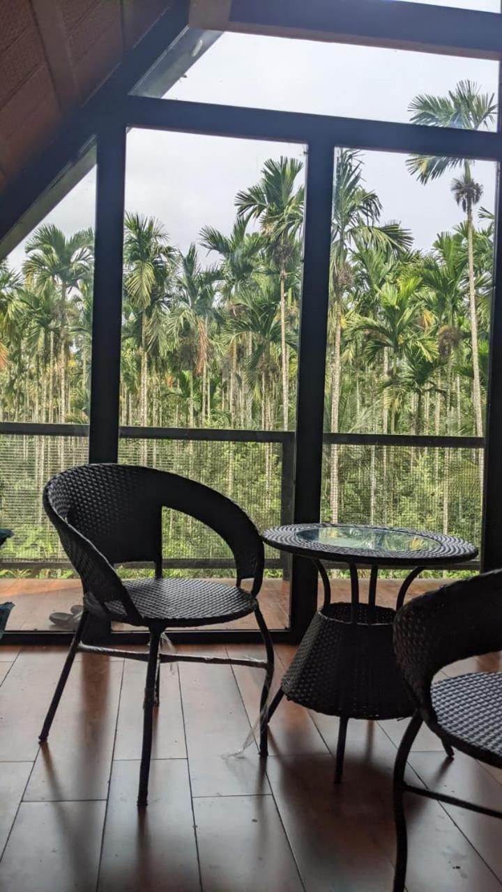 Whiskeywoods Villa Madikeri Exterior photo
